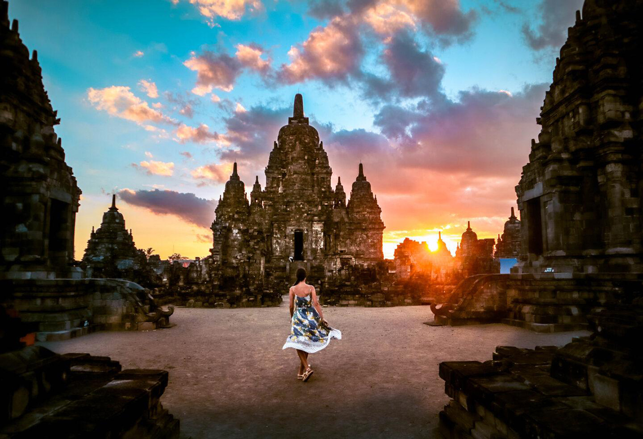 Cultural Charms and Entertainment Escapes: Springtime Delights in Indonesia