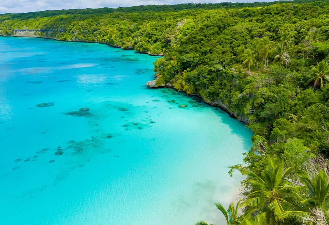 Exploring New Caledonia: A Dreamy Journey Through Lifou Island’s Stunning Attractions and Exciting Activities