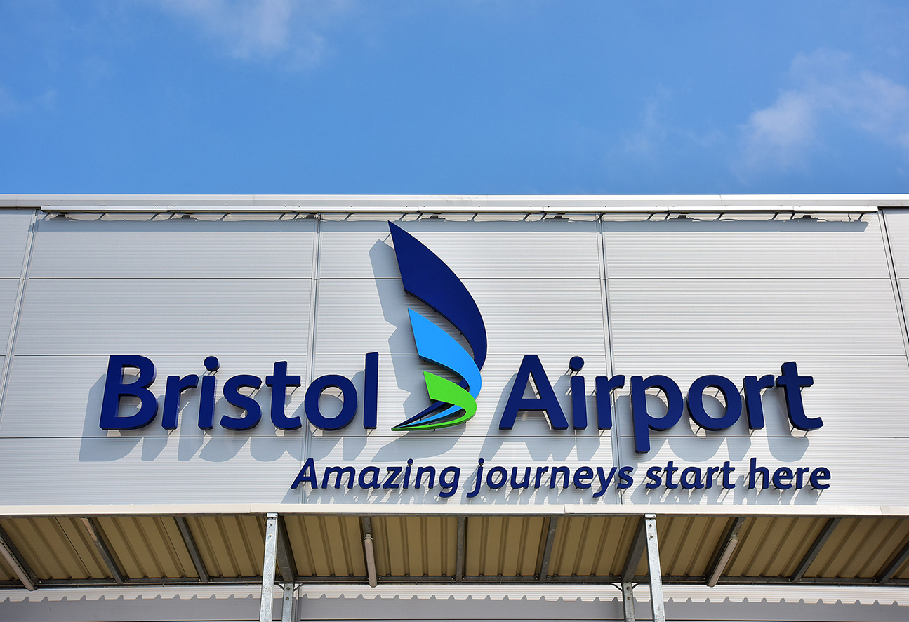 Bristol Travel Guide: Transportation, Best Time to Visit, and Convenient Travel Tips